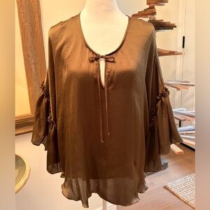 Tutu & Lilli Chic Brown Women's Blouse with Tie-Front